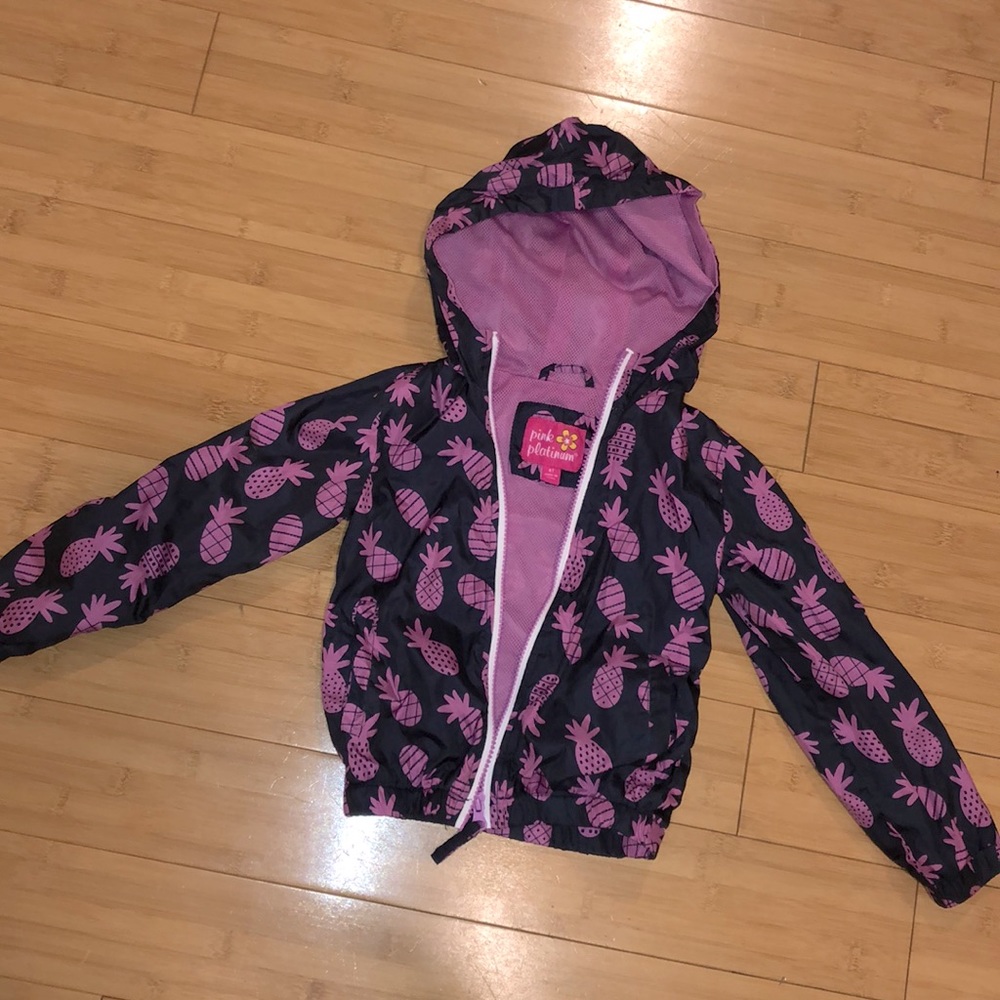 4T girls pineapple windbreaker 🍍